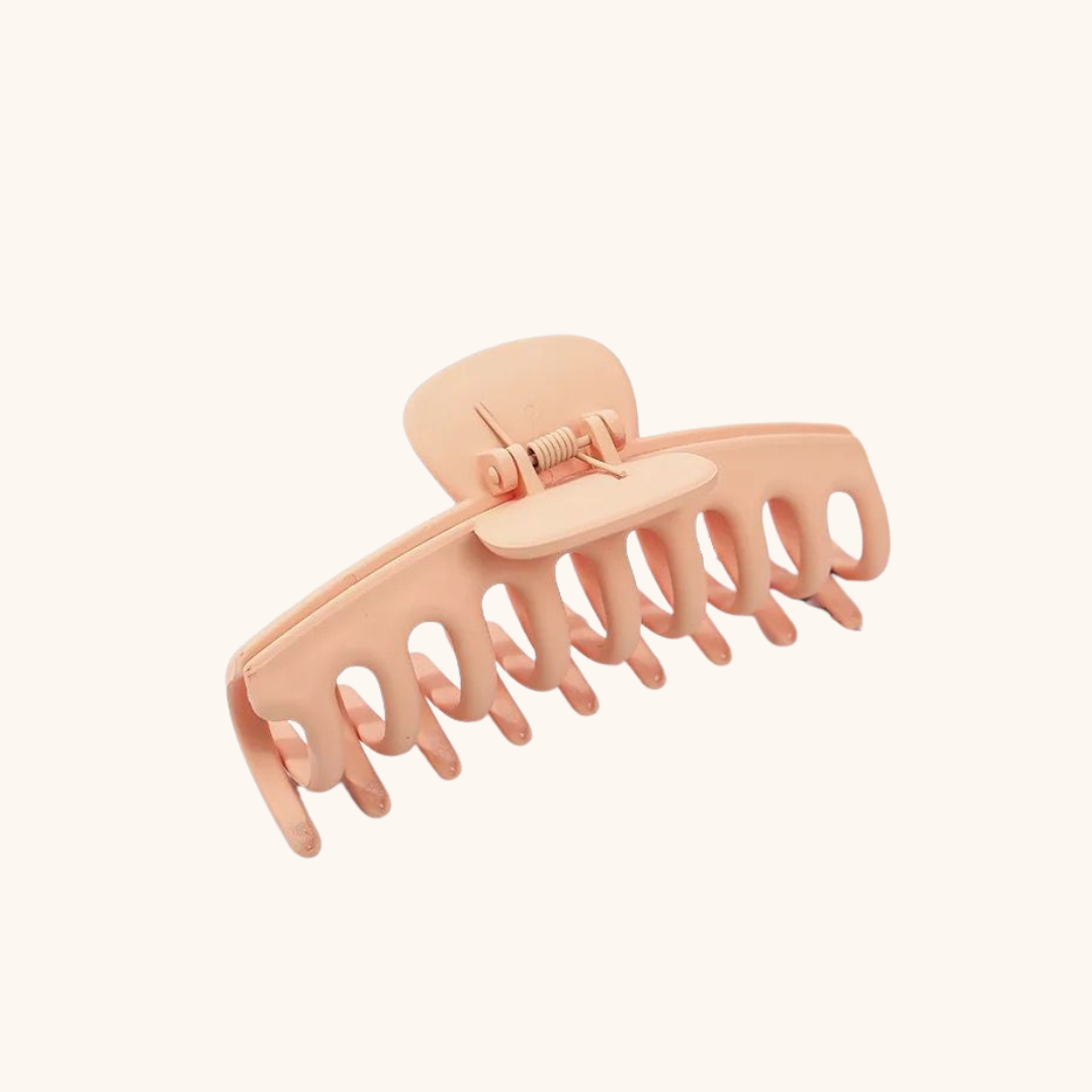 How to style clips, quick easy hairstyles for birth and postpartum hair loss and thick or thin hair. Peach hair claw - Dear Mama Store Australia. Free shipping available.